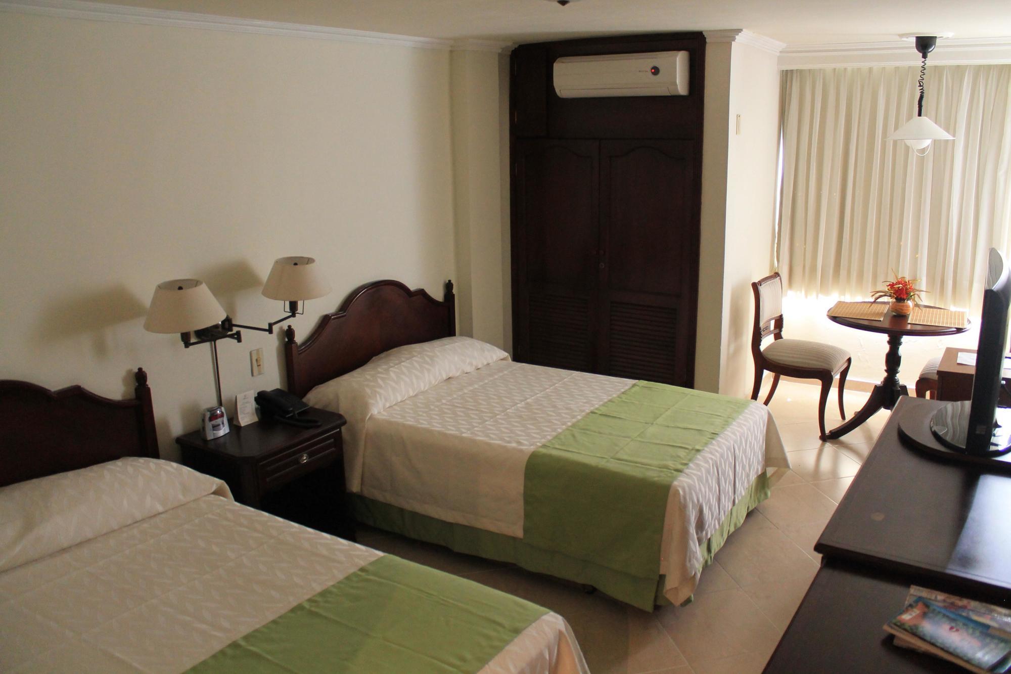 Hotel Majestic Barranquilla  Zewnętrze zdjęcie